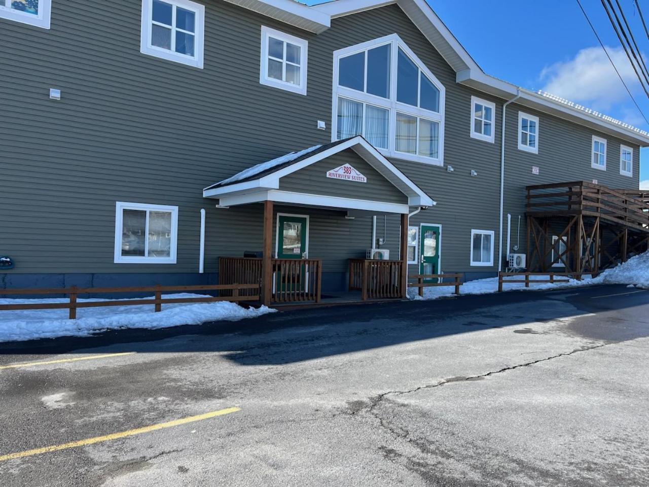 Riverview Suites Clarenville Zewnętrze zdjęcie