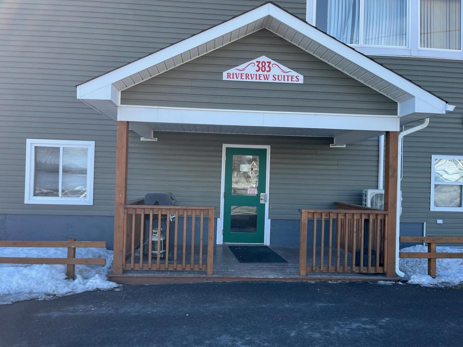 Riverview Suites Clarenville Zewnętrze zdjęcie